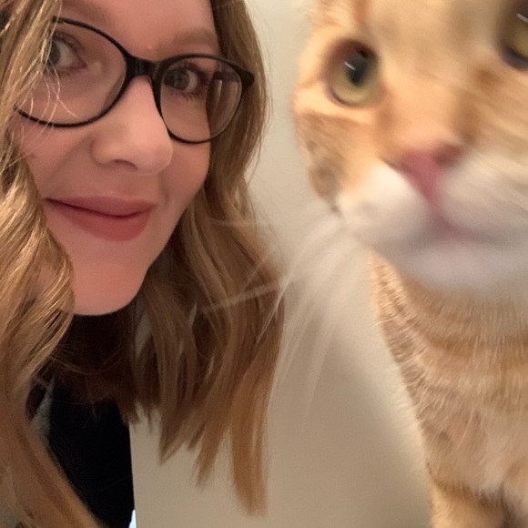 Meet your Posher, Natalie - Picture 1 of 1